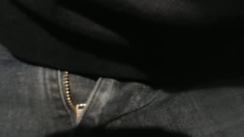 Snapshot of indiansummer123 chatting on January 13, 8:19 am indiansummer123 online show from January 13, 8:19 am