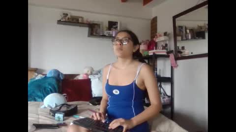 indica sativa online show from September 16, 4:52 pm