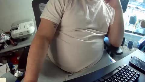 BroLOU online show from May 2, 4:56 pm