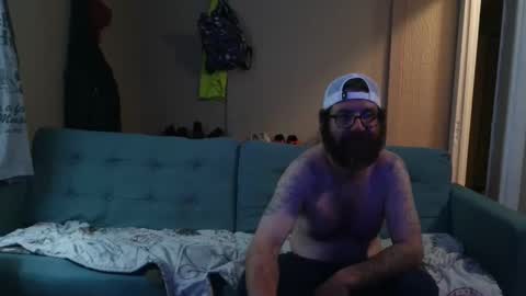 Snapshot of indydom4u269 chatting on March 4, 12:27 am Indy online show from March 4, 12:27 am