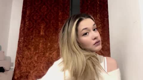 Ines online show from February 6, 6:55 pm