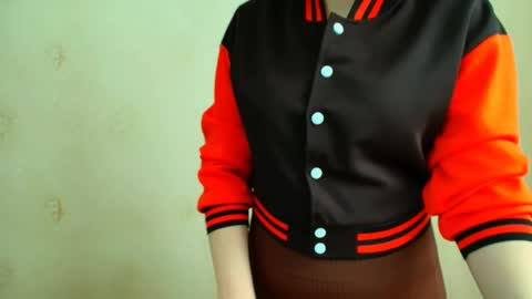 Inessa online show from May 5, 1:41 pm