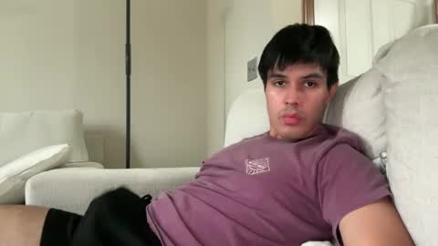 Snapshot of infamouslucas chatting on December 8, 7:43 pm Lucas online show from December 8, 7:43 pm