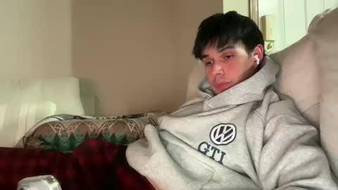 Snapshot of infamouslucas chatting on December 11, 12:02 am Lucas online show from December 11, 12:02 am