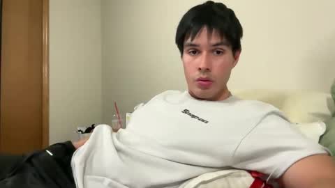 Snapshot of infamouslucas chatting on December 11, 11:54 pm Lucas online show from December 11, 11:54 pm