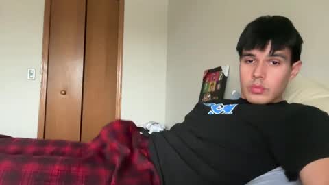 Snapshot of infamouslucas chatting on December 29, 8:48 pm Lucas online show from December 29, 8:48 pm