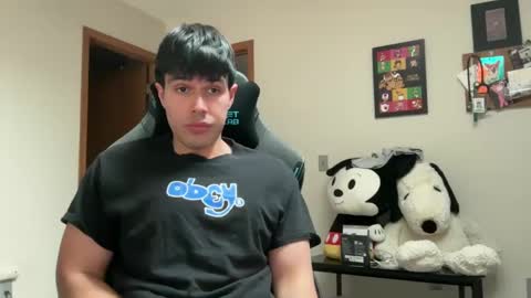 Snapshot of infamouslucas chatting on February 12, 9:33 pm Lucas online show from February 12, 9:33 pm