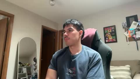 Lucas online show from April 27, 5:00 pm