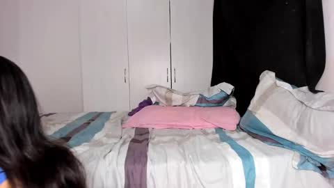 Samantha and chris online show from December 10, 6:11 am