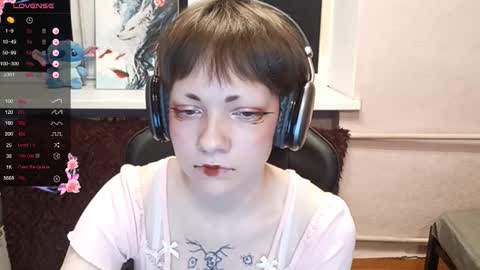 Snapshot of infinitina chatting on October 5, 9:02 pm Keily online show from October 5, 9:02 pm