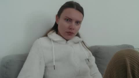 Sweet girl online show from October 22, 9:42 am