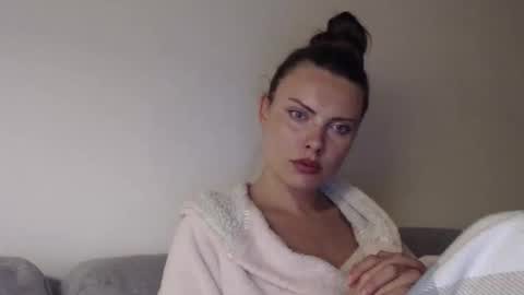 Sweet girl online show from April 22, 8:54 pm