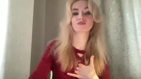 Snapshot of ingacat chatting on March 29, 7:52 am IngaCat online show from March 29, 7:52 am