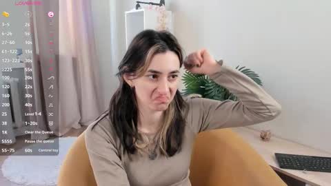 Saya online show from March 29, 12:05 pm