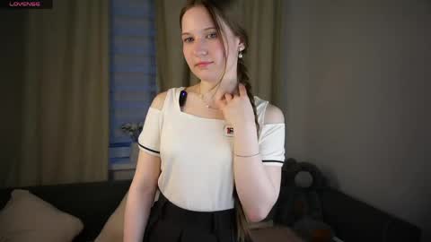 KATALINA online show from April 30, 1:28 pm