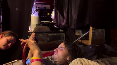 Snapshot of inmecum chatting on April 4, 4:11 am inmecum online show from April 4, 4:11 am