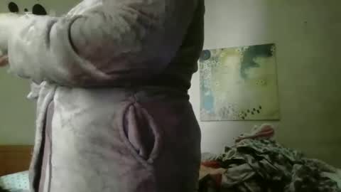 inna46_ online show from March 27, 10:59 am