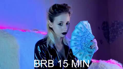 Snapshot of inner_light___ chatting on January 19, 4:14 pm Venera online show from January 19, 4:14 pm