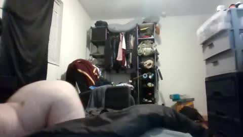 Snapshot of innerturmoil chatting on April 8, 2:22 am innerturmoil online show from April 8, 2:22 am