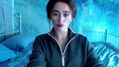 Lina online show from November 30, 12:20 pm