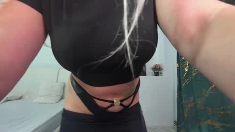 Eva online show from November 22, 11:26 pm