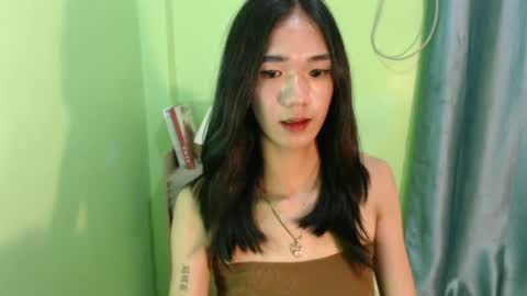 Snapshot of innocent_reign69 chatting on February 10, 8:42 am Reign online show from February 10, 8:42 am