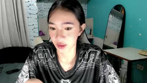 Reign online show from May 6, 11:32 pm