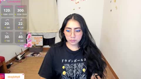 Luna        online show from March 14, 11:32 pm