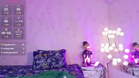 innocenthazel online show from February 20, 2:52 am