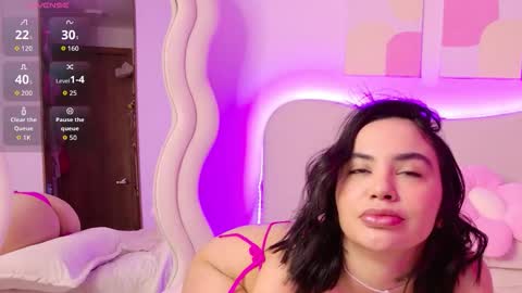 SELENA  online show from September 18, 2:08 pm