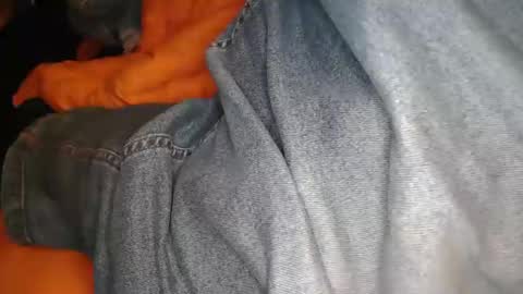 instructor22 online show from April 11, 2:49 am