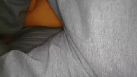 instructor22 online show from April 15, 11:49 pm