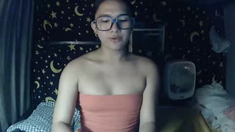 MAXINE online show from November 6, 6:42 pm