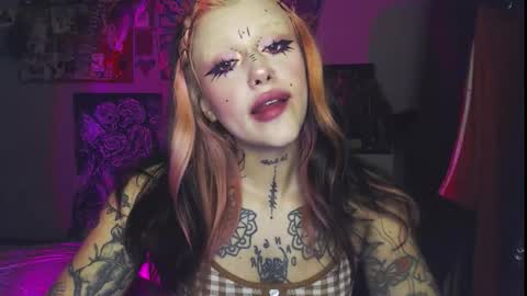 Insunnity666 online show from October 8, 8:17 pm