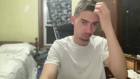 intelligentmanxox online show from February 12, 9:04 am