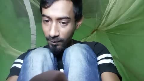 interne8famous online show from January 13, 11:26 am