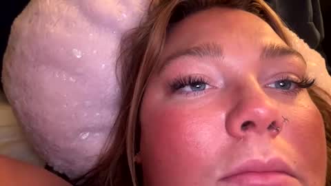Snapshot of interracialfun379687 chatting on April 21, 2:51 am interracialfun379687 online show from April 21, 2:51 am