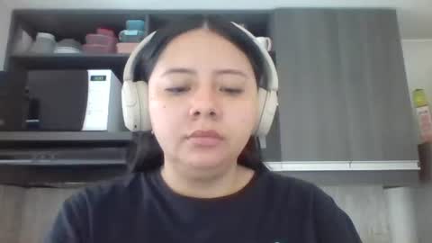 Snapshot of inthegreenway chatting on March 18, 2:09 pm Iris 3 online show from March 18, 2:09 pm