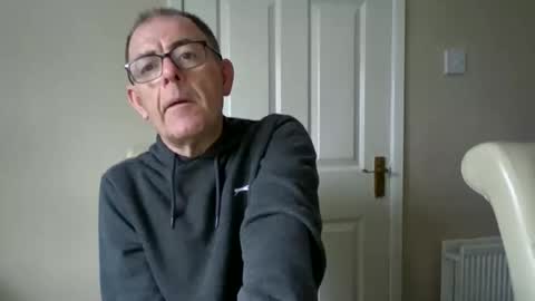 inthemood63 online show from October 13, 4:07 pm