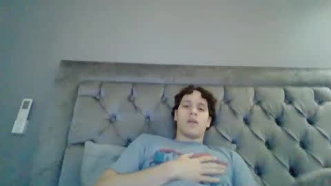 Snapshot of introducingthebrilliance chatting on May 18, 4:29 am WillyTripleXxx online show from May 18, 4:29 am