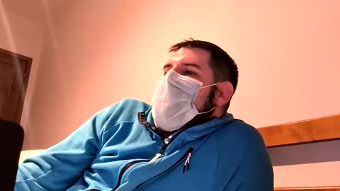 iplaywithu221 online show from October 14, 9:15 pm