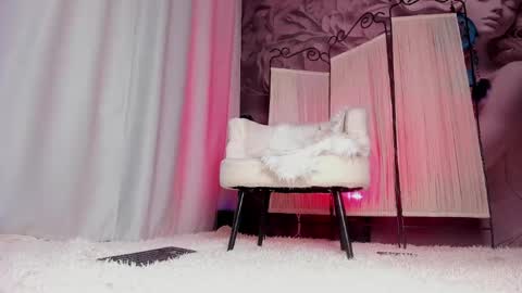 Mrs Irene online show from May 14, 7:04 am