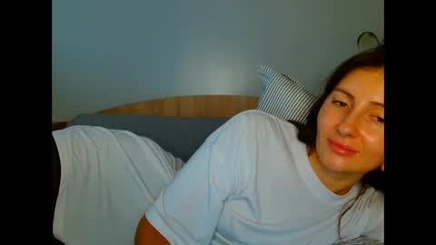 Snapshot of irina9793 chatting on January 8, 12:18 pm irina online show from January 8, 12:18 pm