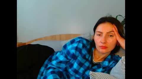 Snapshot of irina9793 chatting on March 23, 9:57 am irina online show from March 23, 9:57 am