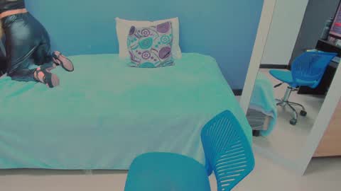 irina online show from December 16, 3:30 am