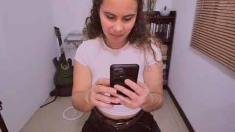 Snapshot of irinastephann chatting on April 4, 5:27 am irina online show from April 4, 5:27 am