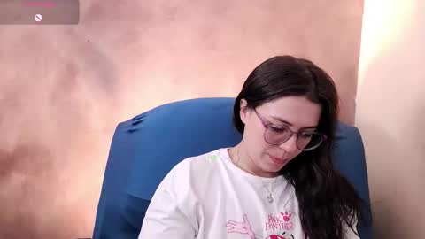 Snapshot of irinasweet1 chatting on February 8, 9:51 pm Irina online show from February 8, 9:51 pm