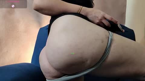 Snapshot of irinasweet1 chatting on February 21, 1:28 am Irina online show from February 21, 1:28 am