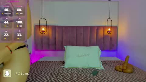 Irinnah Lottus online show from September 19, 11:33 am