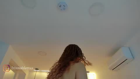 Irinnah Lottus online show from November 4, 11:31 am